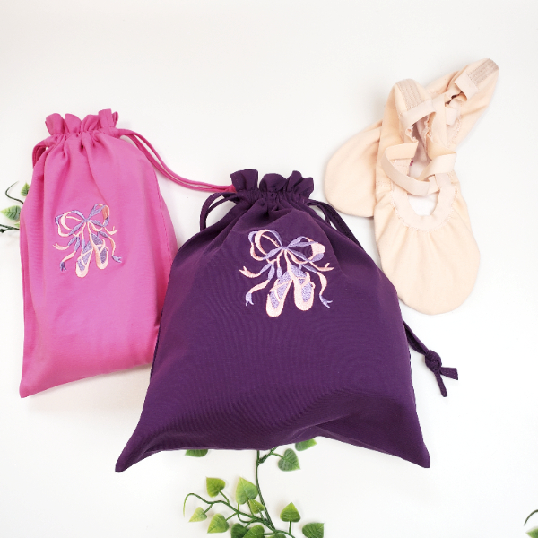 バレエ用品☆バレエシューズ入れにも♪<br>トウシューズ刺繍入り巾着袋